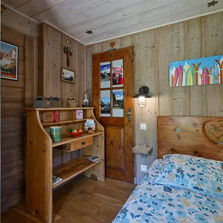 فندق مبيت وإفطار D'hotes La Telecabine 3*